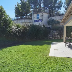Les Dentelles Evasion Provencale Avec Piscine Et Jardin Vakantiehuis Carpentras